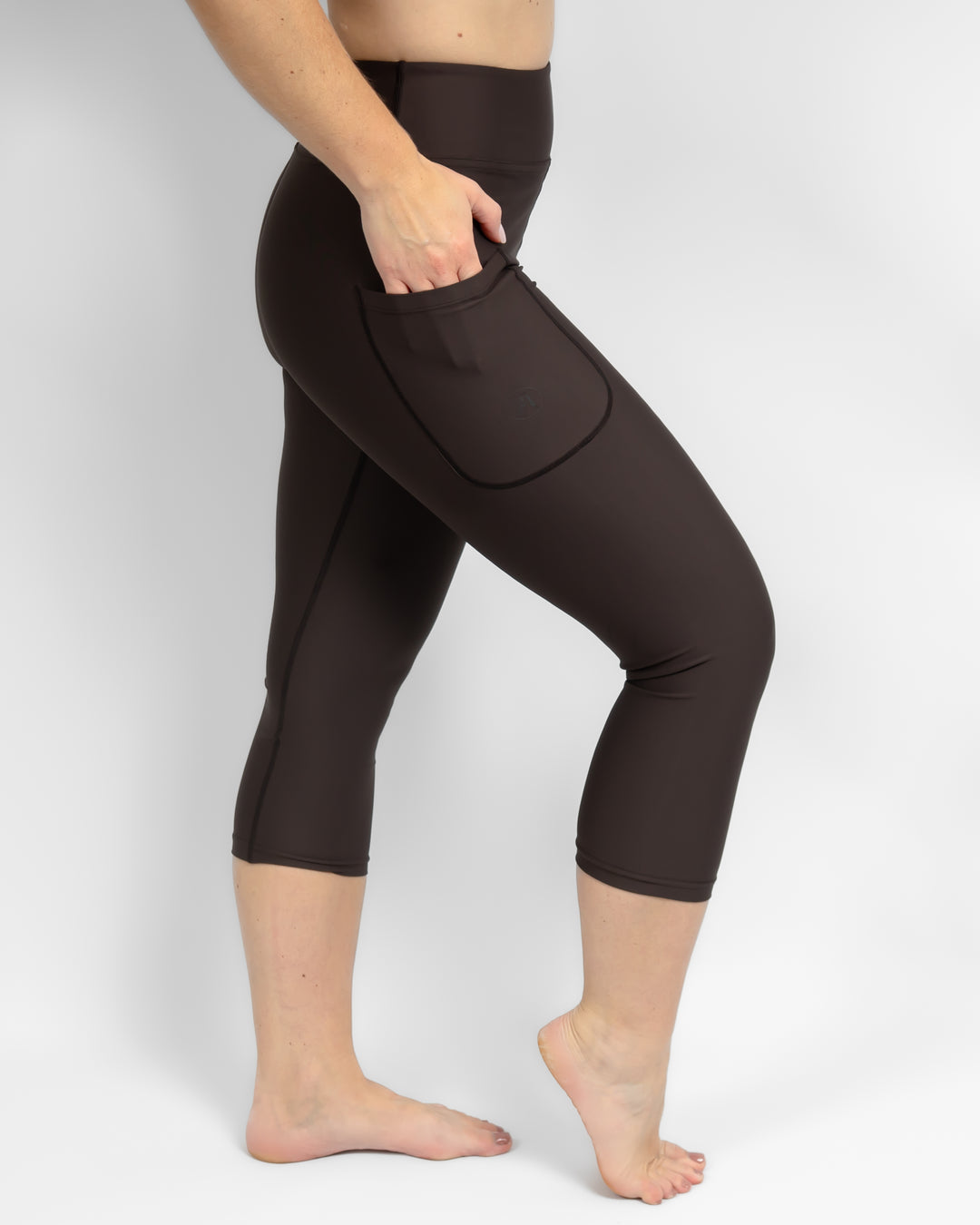 Signature Mocha Brown Capri