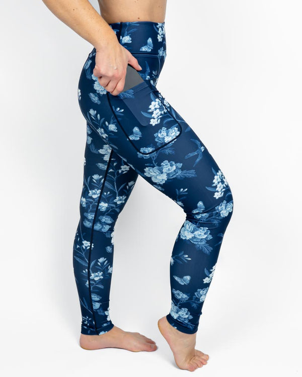 Signature Blue Vintage Bloom Leggings