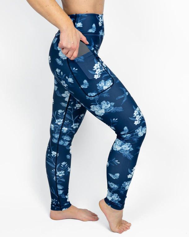 Signature Blue Vintage Bloom Leggings