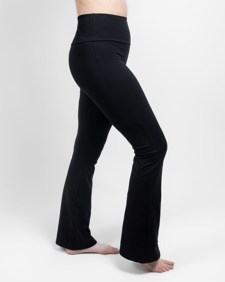 Maya Black Flared Leggings