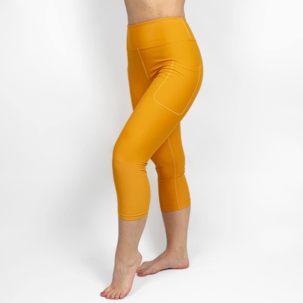 Glow Capri