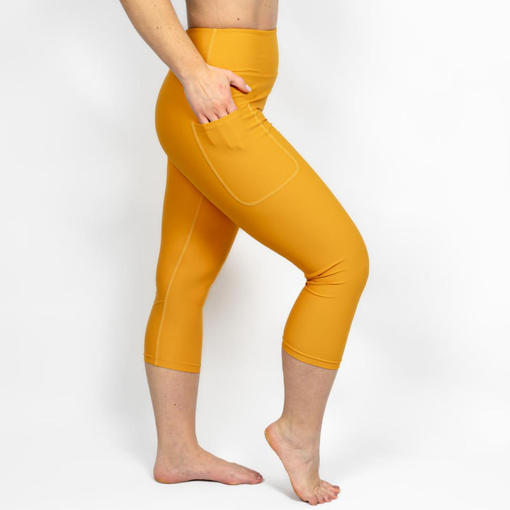 Glow Capri